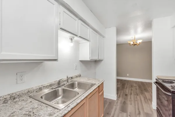 $79,950 | 9700 Leawood Boulevard, Unit 1806, Houston, TX 77099