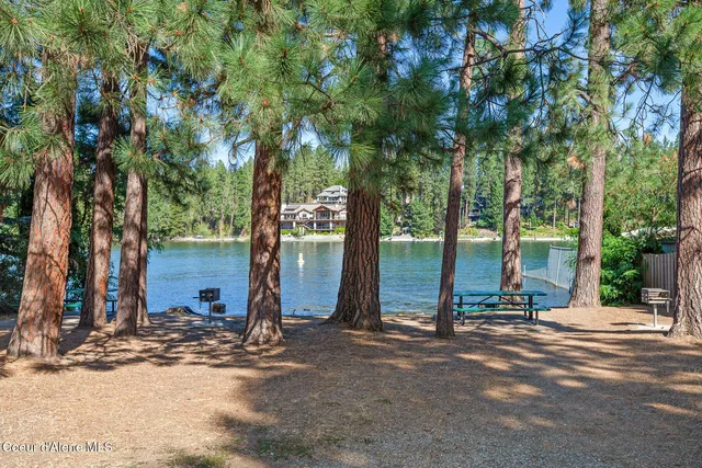 $295,000 | 8961 West Patrick Drive, Coeur D'Alene, ID 83814