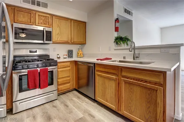 $1,550 | 3071 Key Largo Drive, Unit 202, Las Vegas, NV 89120