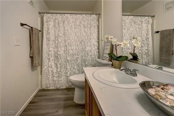 $1,550 | 3071 Key Largo Drive, Unit 202, Las Vegas, NV 89120