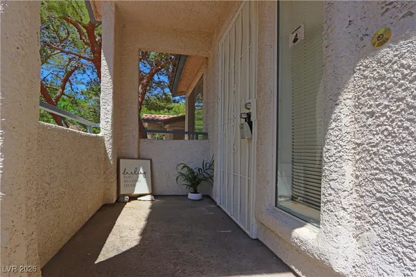 $1,550 | 3071 Key Largo Drive, Unit 202, Las Vegas, NV 89120