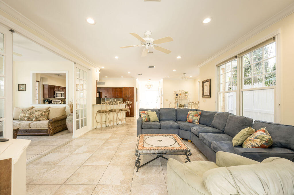 202 Admirals Lane Key West, FL 33040 - Photo 24 of 57 Living Room