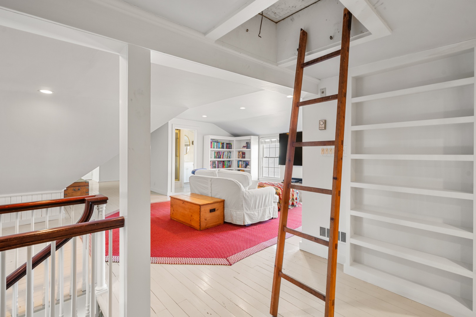 1 Ocean Avenue Nantucket, MA 02554 - Photo 27 of 49 Main House Third Floor