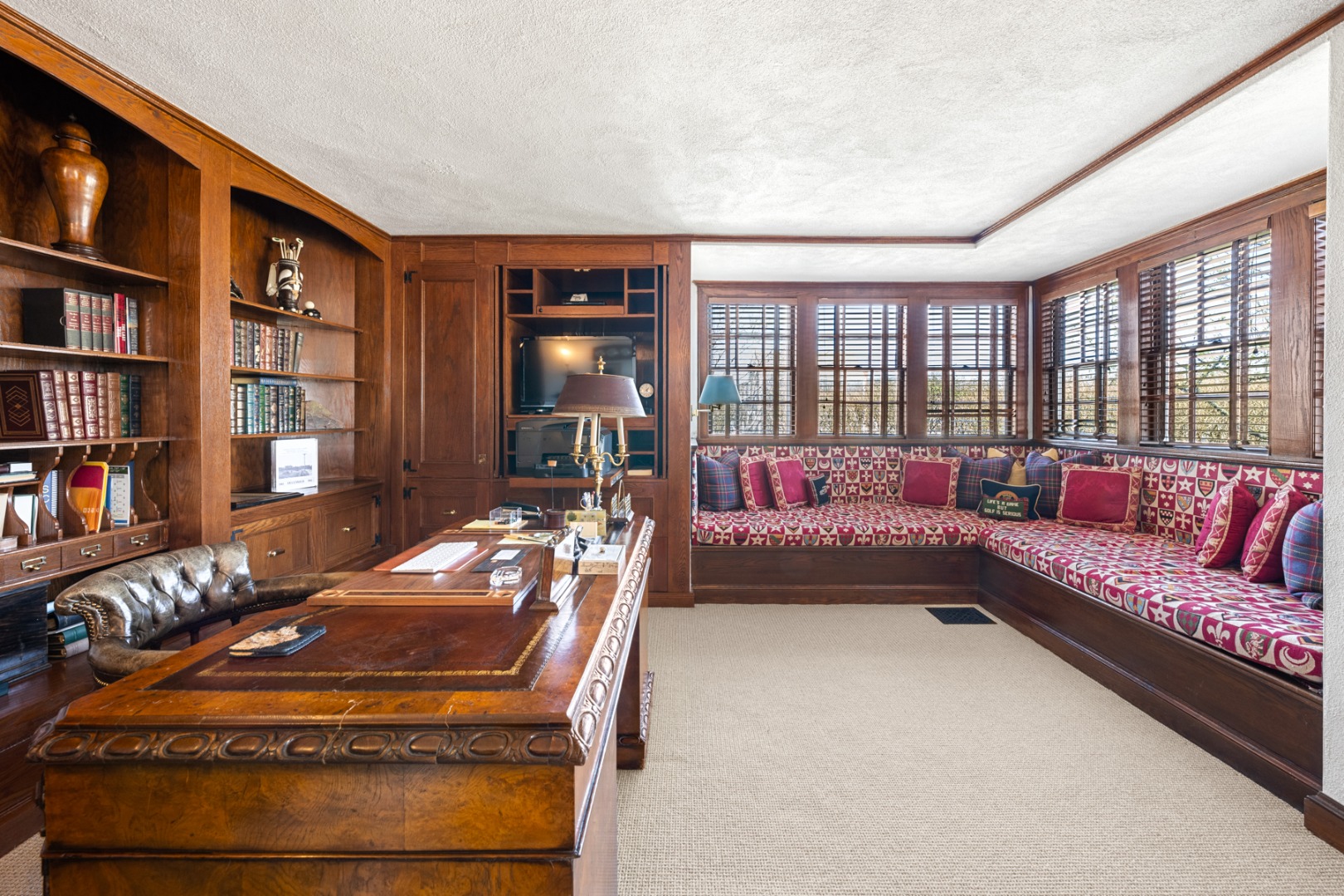 1 Ocean Avenue Nantucket, MA 02554 - Photo 8 of 49 Main House Study