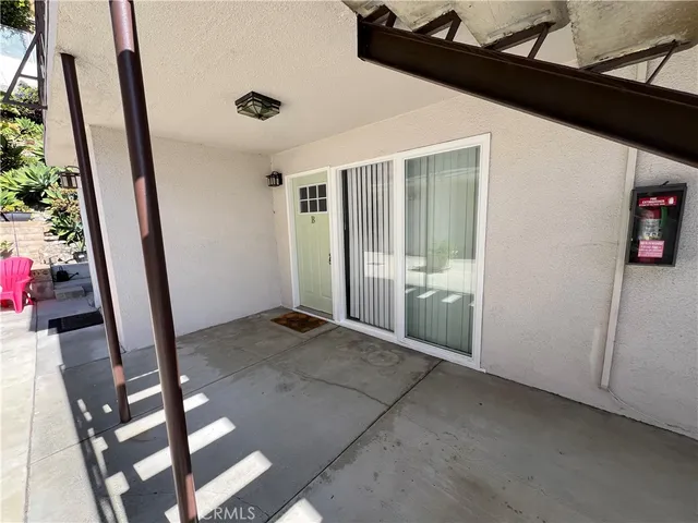 a view of an entryway