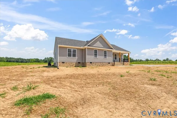 $409,000 | 20055 Log Road, Disputanta, VA 23842