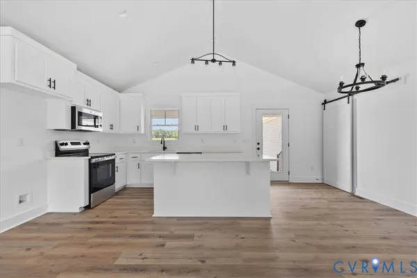 $409,000 | 20055 Log Road, Disputanta, VA 23842