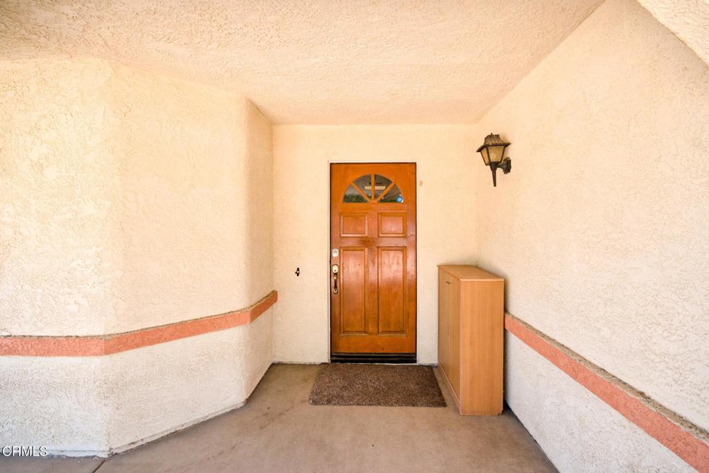 9527 Riggins Road Phelan, CA 92371 - Photo 37 of 49 a view of an empty room