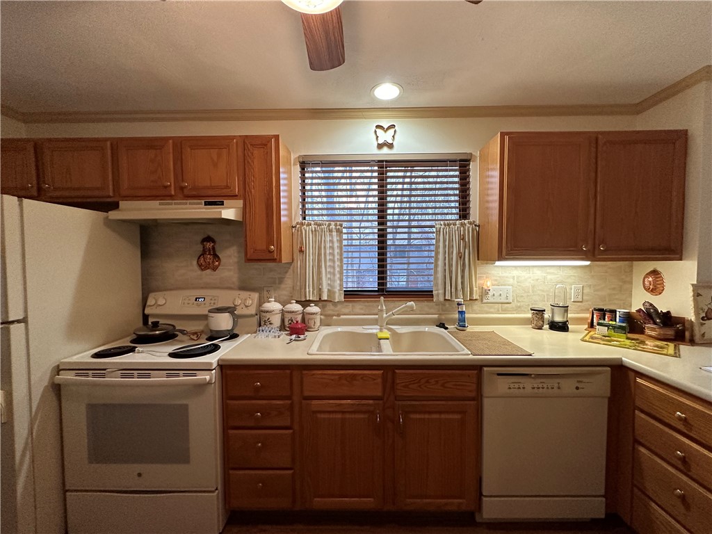 5 Wake Robin Road, Unit 3201 Lincoln, RI 02865 - Photo 16 of 26