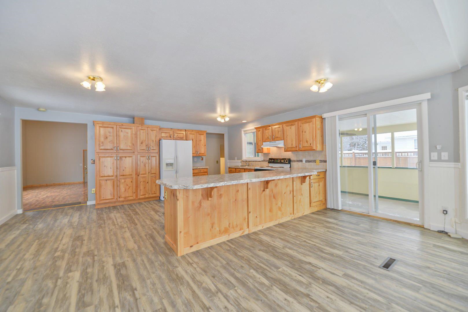 3920 North Farr Road Spokane Valley, WA 99206 - Photo 8 of 29