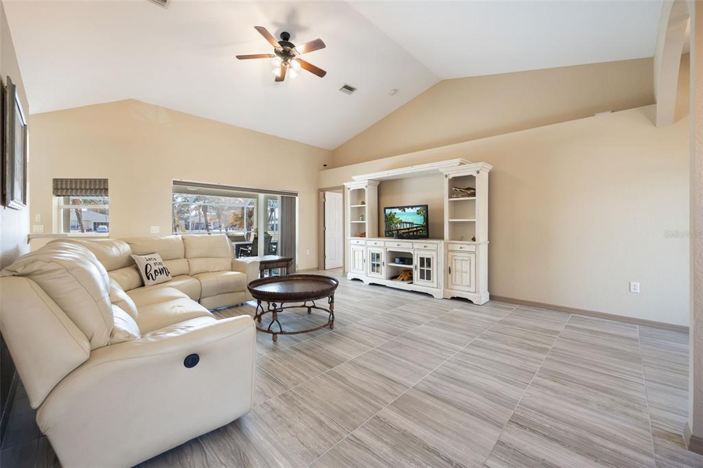 30361 Beech Road Punta Gorda, FL 33982 - Photo 5 of 49