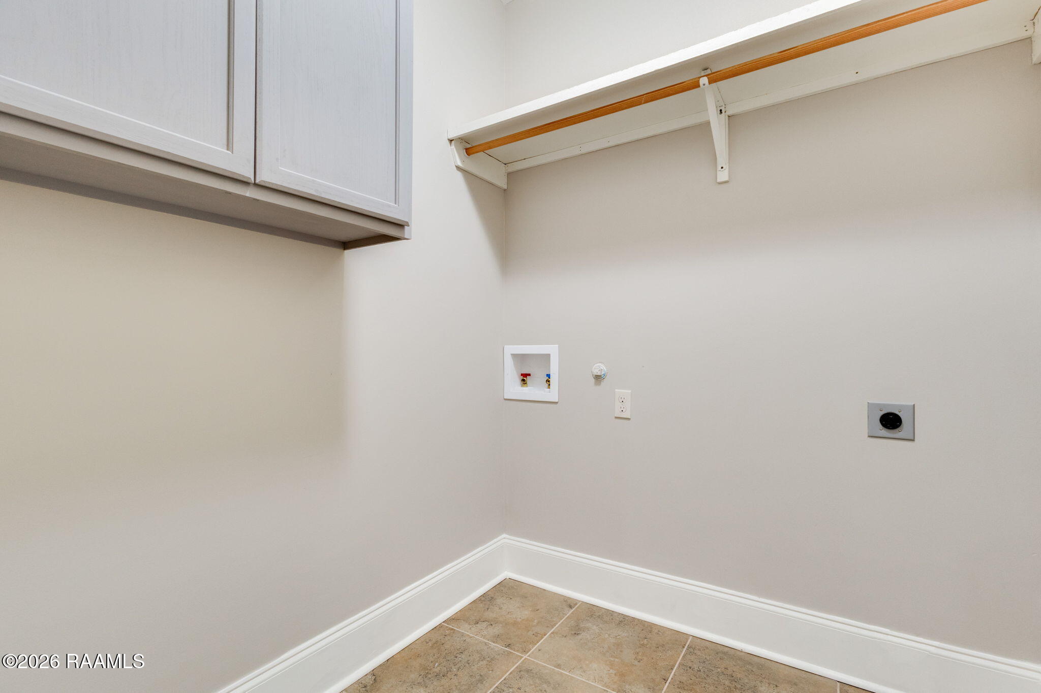 305 Valley View New Iberia, LA 70563 - Photo 11 of 17 11-web-or-mls-305 valley view-9