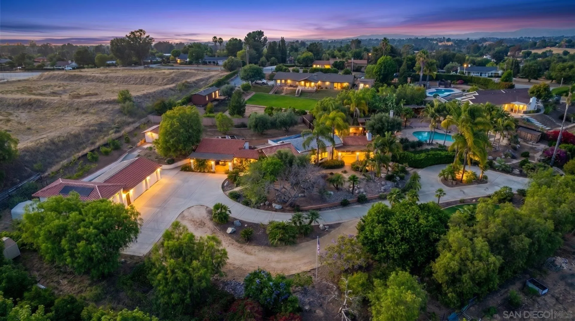 937 Pepper Tree Lane Fallbrook, CA 92028 - Photo 2 of 63