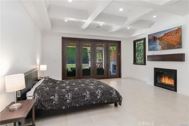 $14,999 | 15060 Greenleaf Street, Sherman Oaks, CA 91403