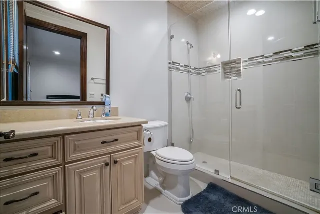 $15,999 | 15060 Greenleaf Street, Sherman Oaks, CA 91403