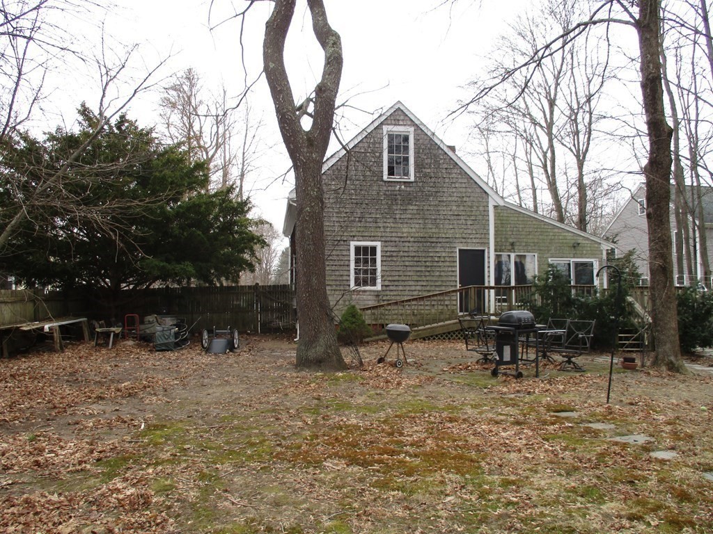 130 Maple Avenue Bridgewater, MA 02324 - Photo 5 of 7