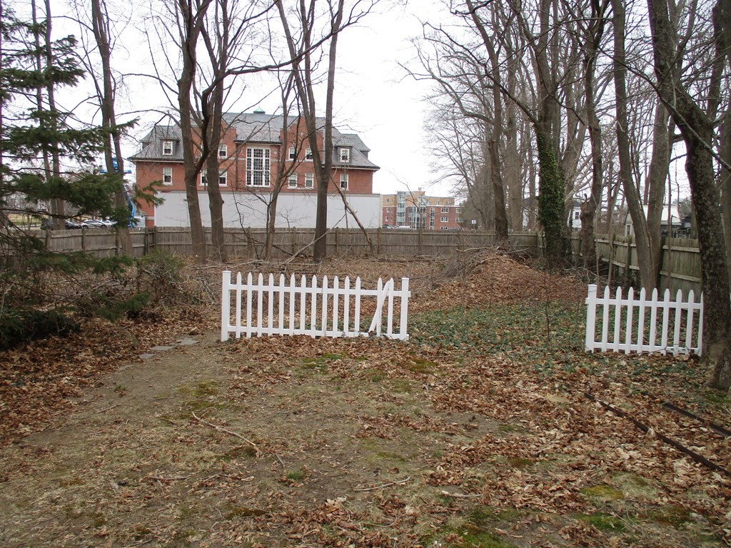 130 Maple Avenue Bridgewater, MA 02324 - Photo 7 of 7