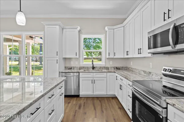 $430,000 | 2462 Viola Street, Middleburg, FL 32068