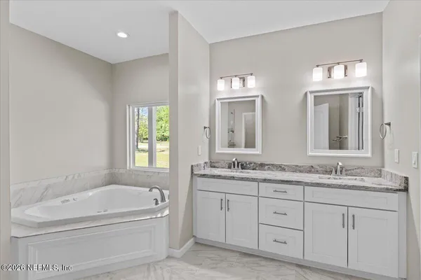 $430,000 | 2462 Viola Street, Middleburg, FL 32068