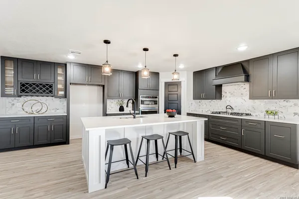 $495,000 | 235 Bank, San Antonio, TX 78204