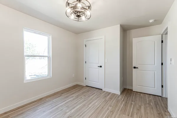 $495,000 | 235 Bank, San Antonio, TX 78204