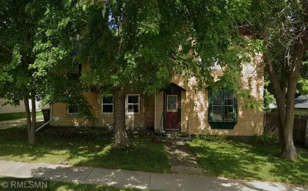 $1,150 | 1050 Curtis Street, Unit 2, Baldwin, WI 54002
