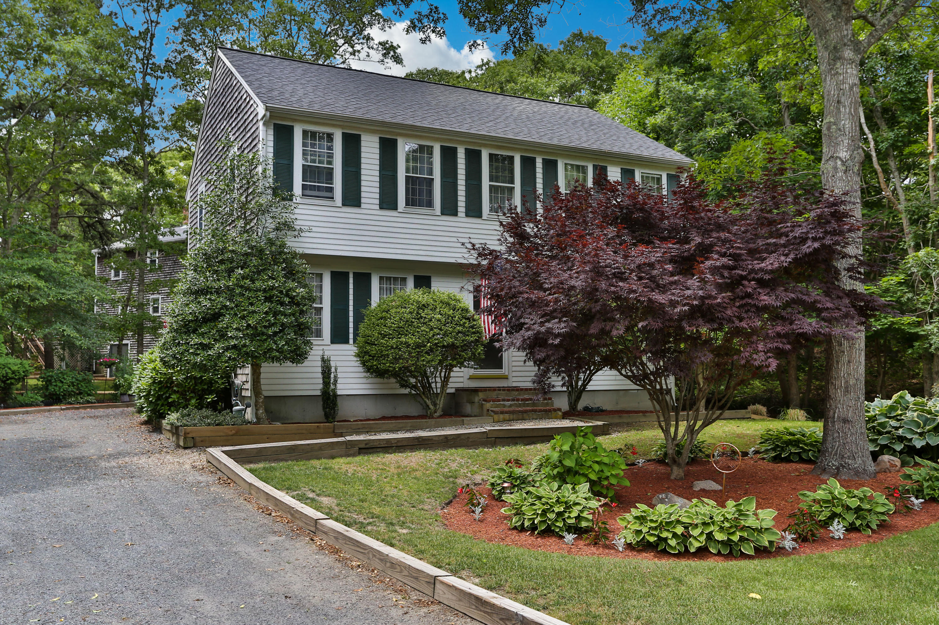 44 Crowell Road Sandwich, MA 02563 - Photo 1 of 25 44CroLR-1
