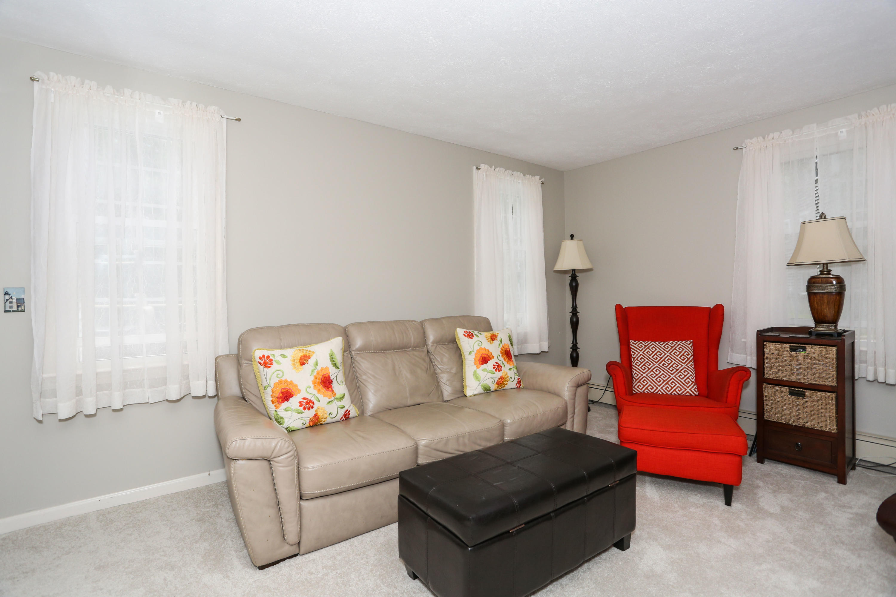 44 Crowell Road Sandwich, MA 02563 - Photo 13 of 25 44CroLR-13
