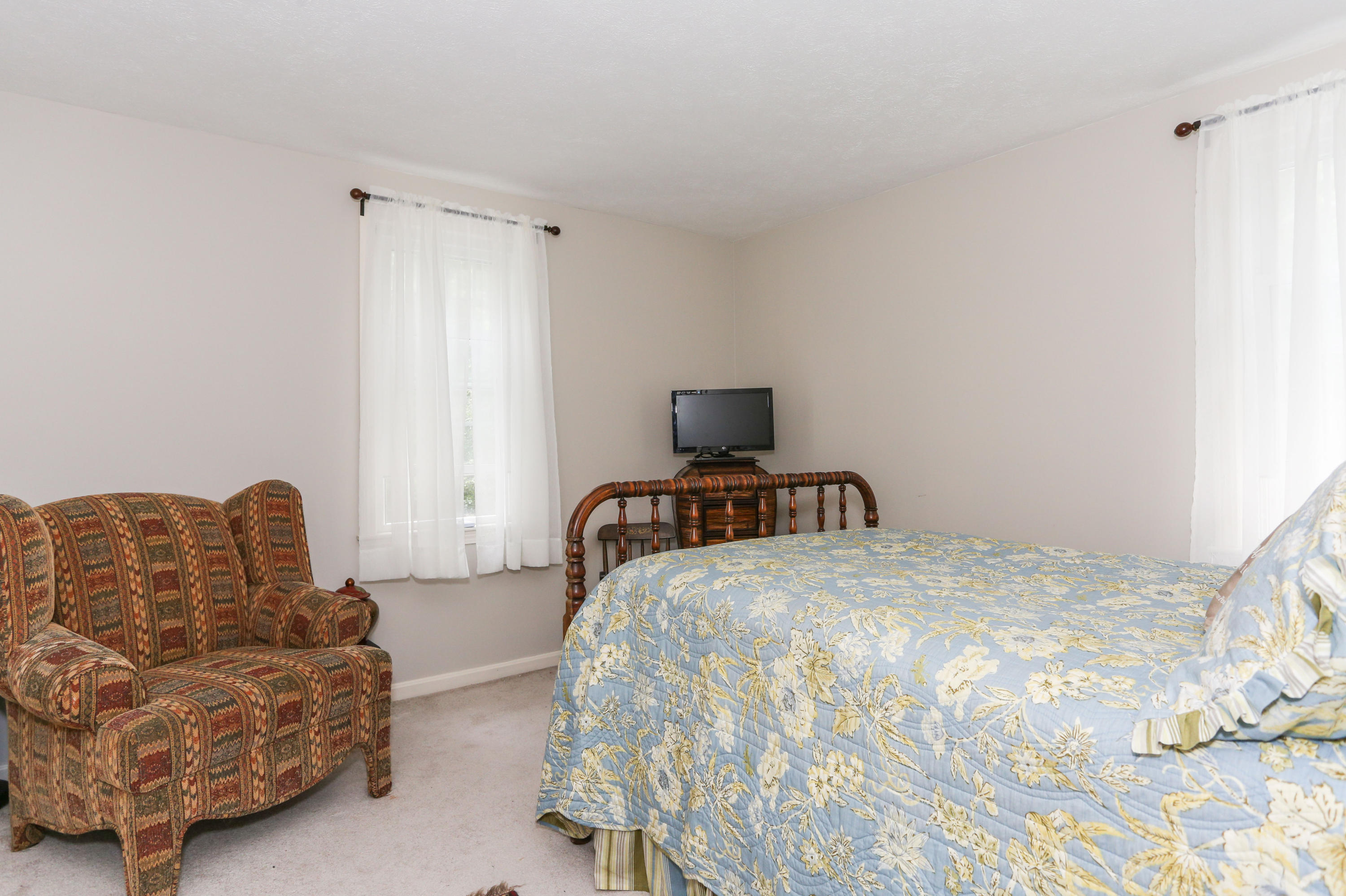 44 Crowell Road Sandwich, MA 02563 - Photo 20 of 25 44CroLR-20