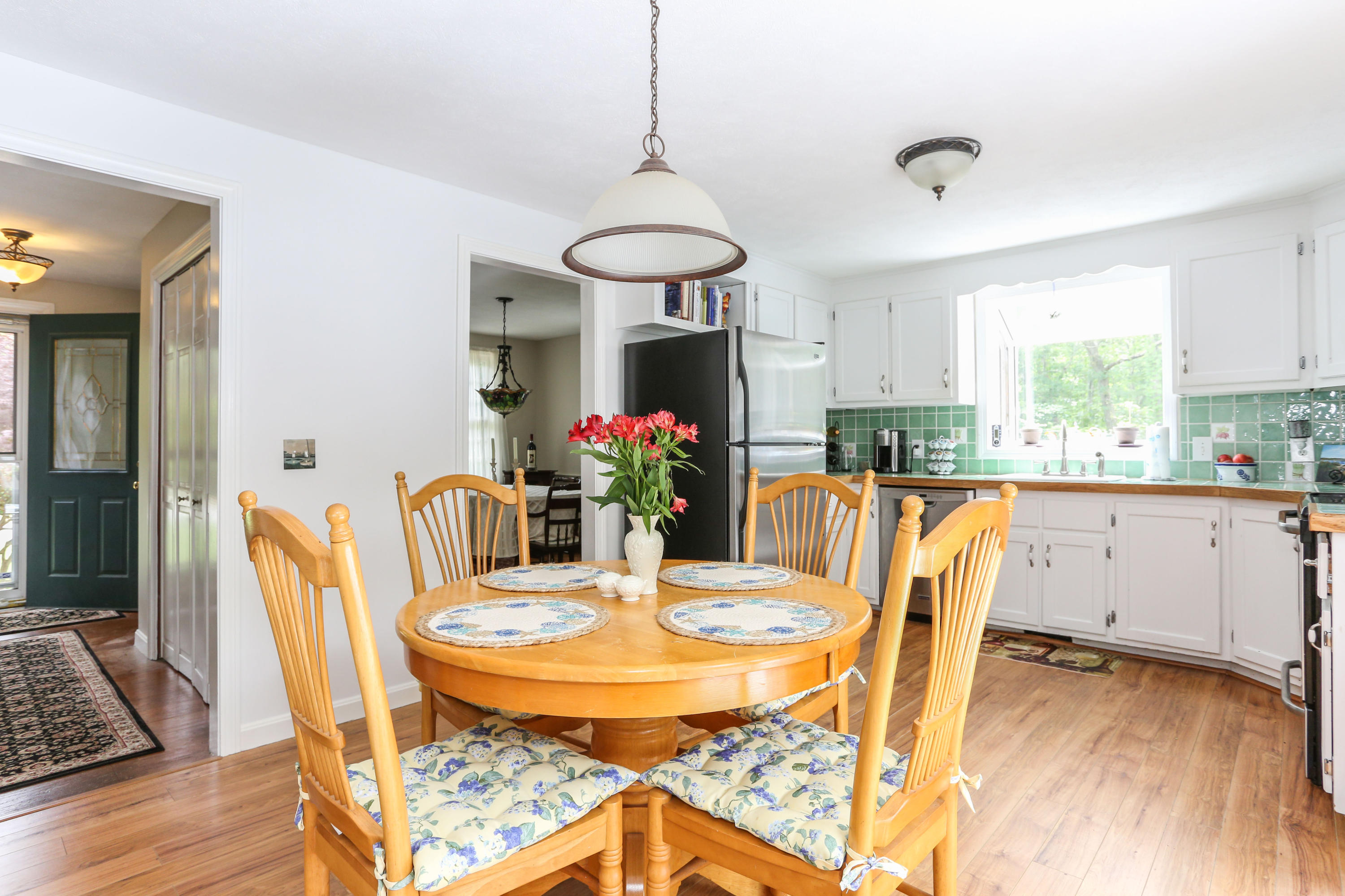 44 Crowell Road Sandwich, MA 02563 - Photo 9 of 25 44CroLR-9