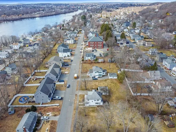 $750,000 | 48 Belmont Avenue, Haverhill, MA 01830