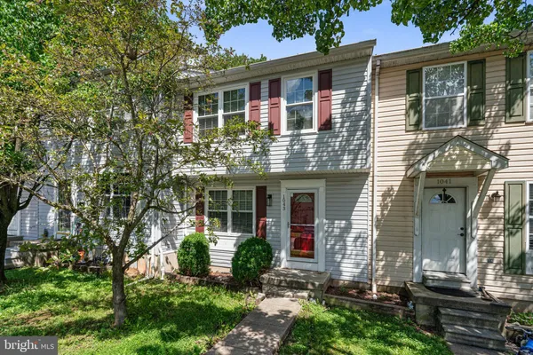 $2,300 | 1043 Debbie Avenue, Baltimore, MD 21221