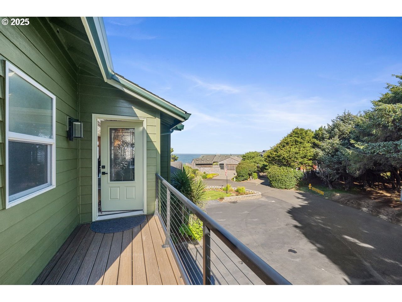 424 Cliff Street Depoe Bay, OR 97341 - Photo 35 of 45