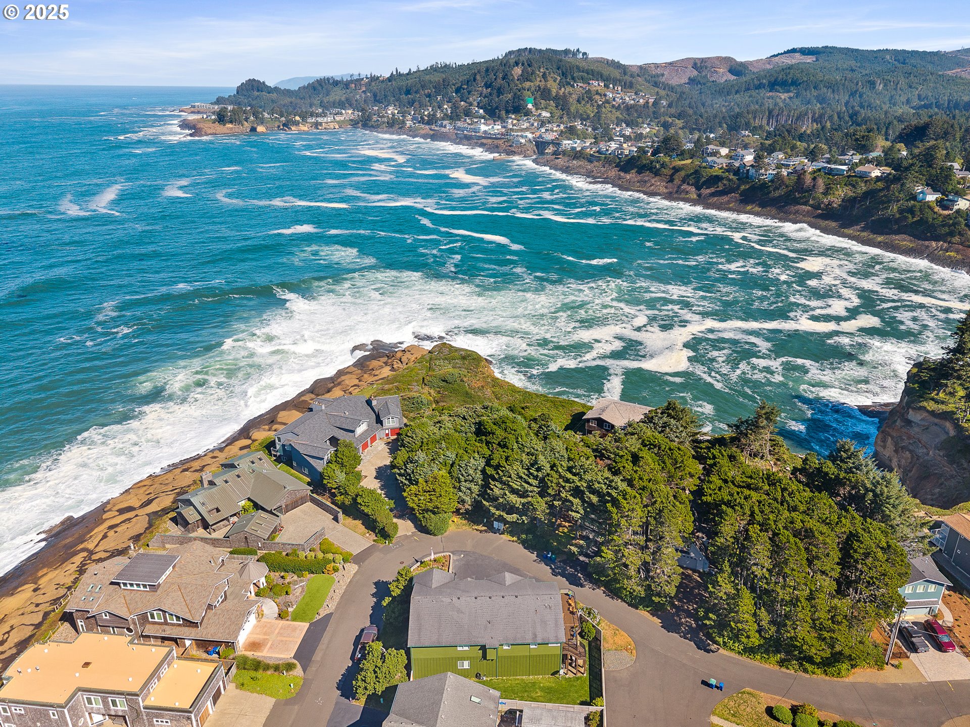424 Cliff Street Depoe Bay, OR 97341 - Photo 42 of 45
