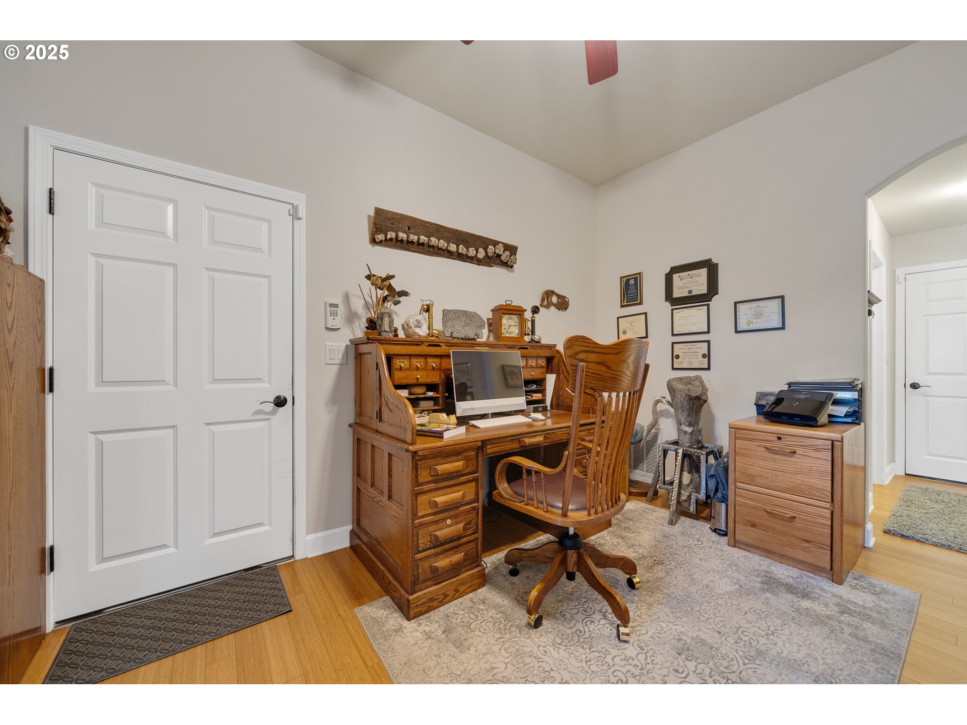 424 Cliff Street Depoe Bay, OR 97341 - Photo 5 of 45