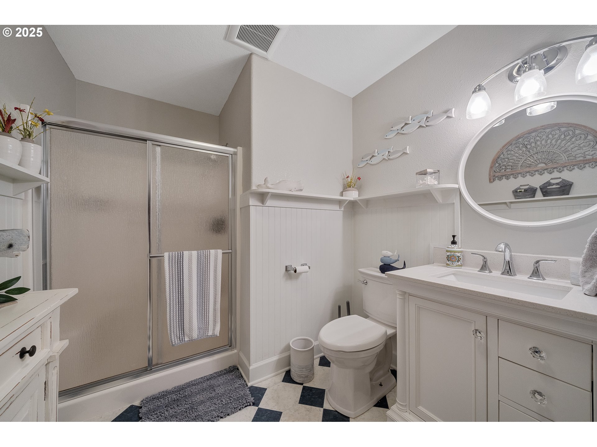 424 Cliff Street Depoe Bay, OR 97341 - Photo 6 of 45