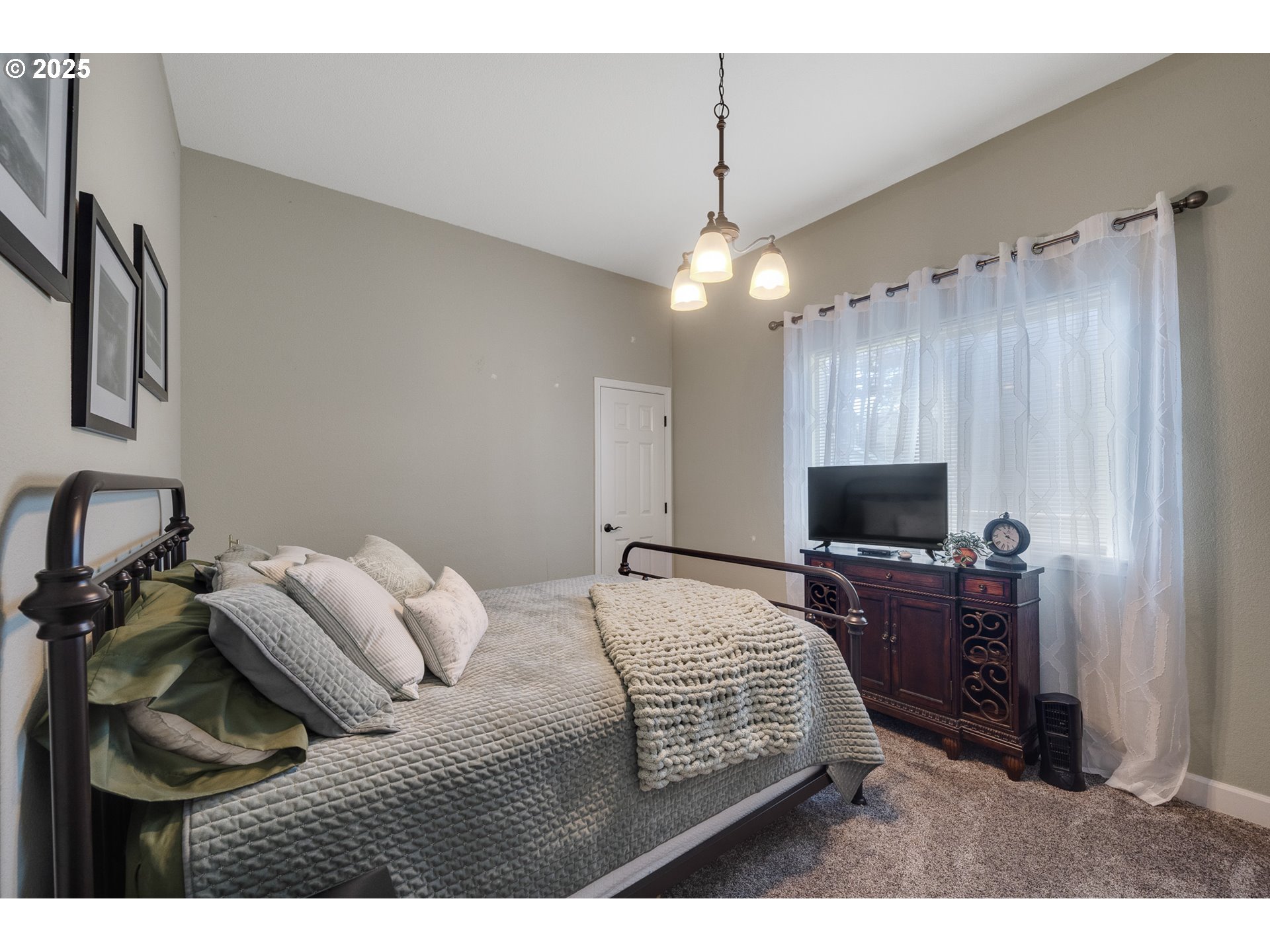 424 Cliff Street Depoe Bay, OR 97341 - Photo 7 of 45