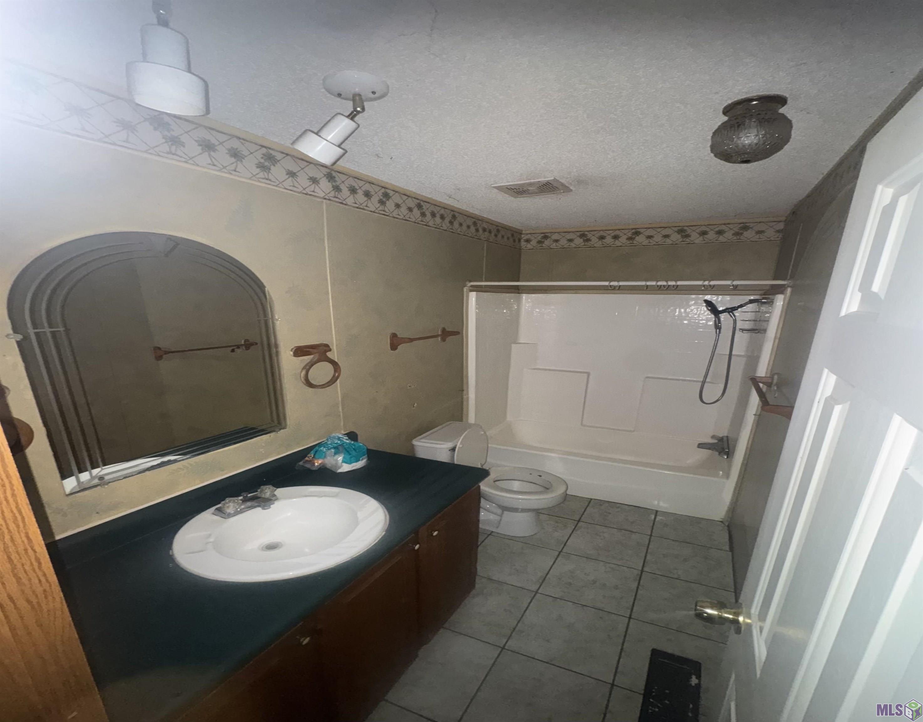 21060 Judge Smiley Road Livingston, LA 70754 - Photo 12 of 17 Gallery Image 12