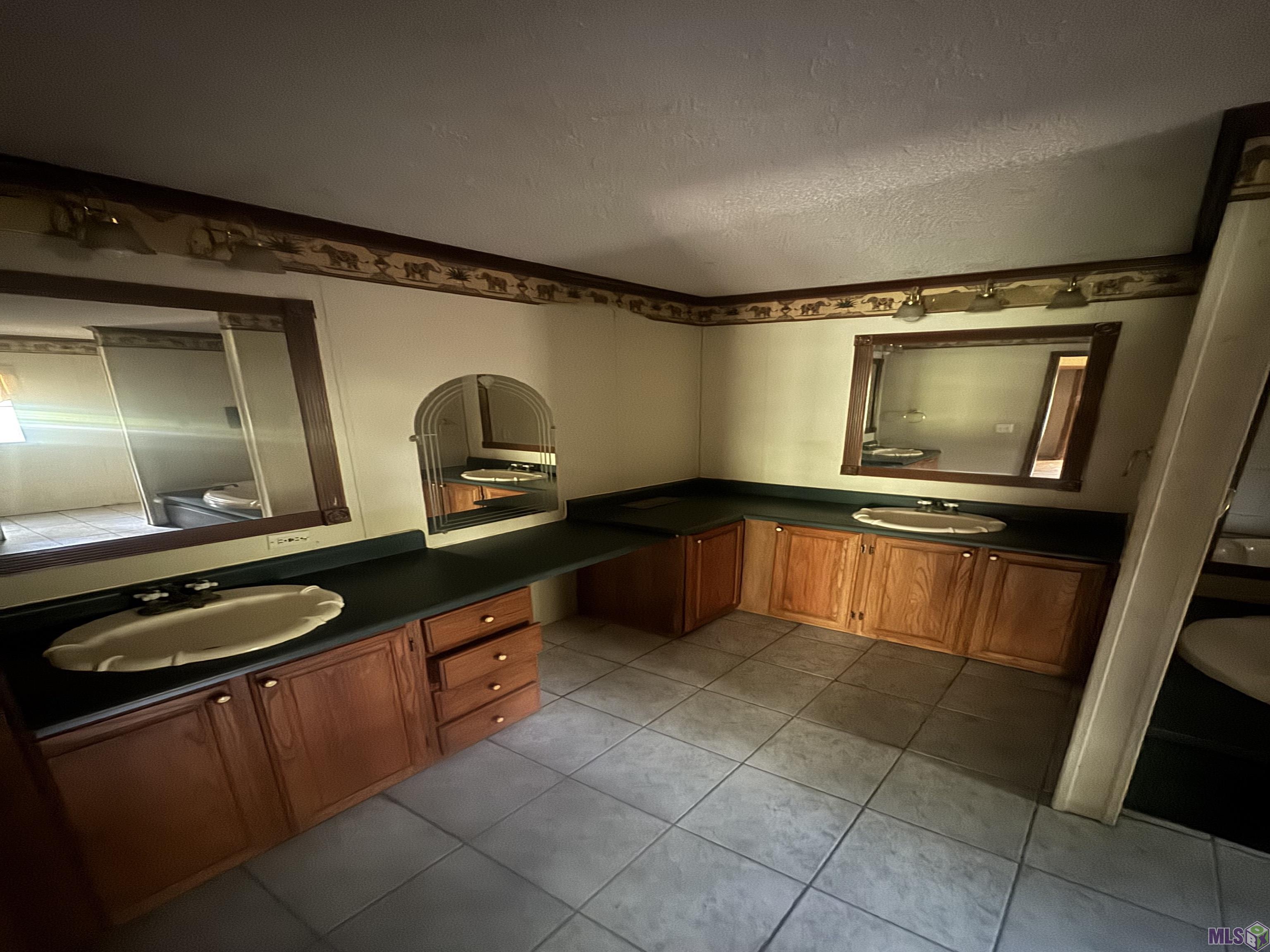 21060 Judge Smiley Road Livingston, LA 70754 - Photo 9 of 17 Gallery Image 9