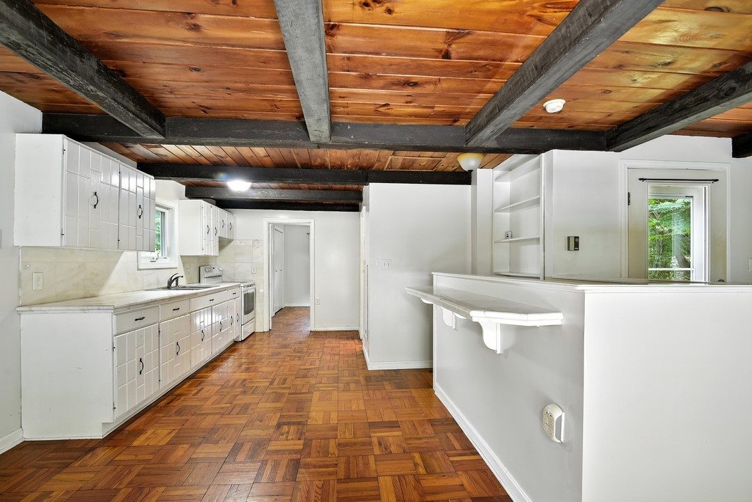 33 West Main Road Little Compton, RI 02837 - Photo 15 of 39