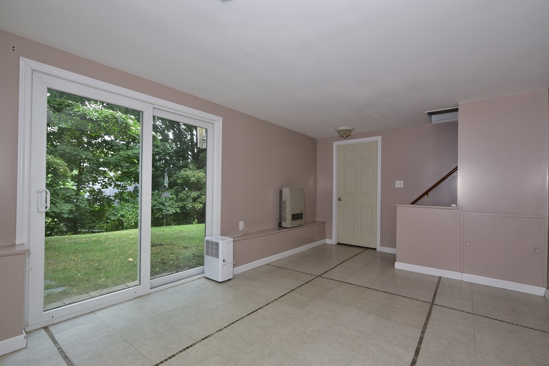 33 West Main Road Little Compton, RI 02837 - Photo 20 of 39