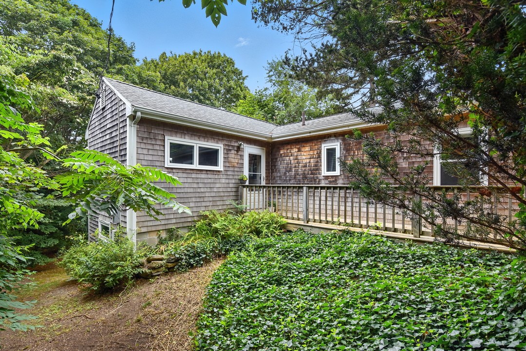 33 West Main Road Little Compton, RI 02837 - Photo 2 of 39