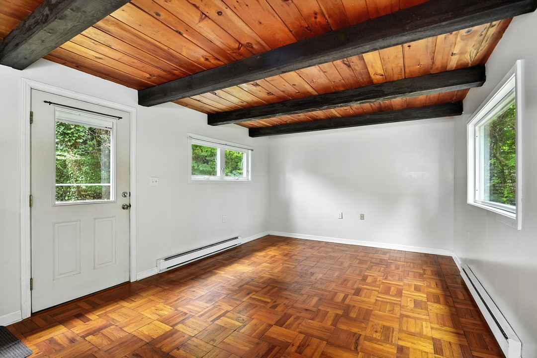 33 West Main Road Little Compton, RI 02837 - Photo 6 of 39