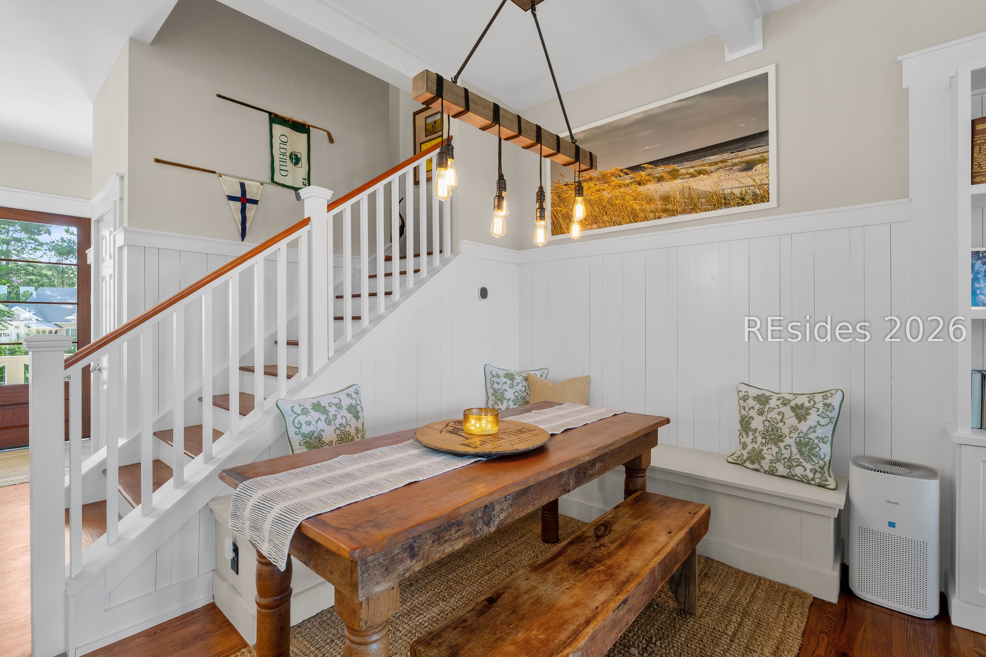 2 Rice Mill Road Bluffton, SC 29909 - Photo 12 of 51 Built in seating in the main dining area.