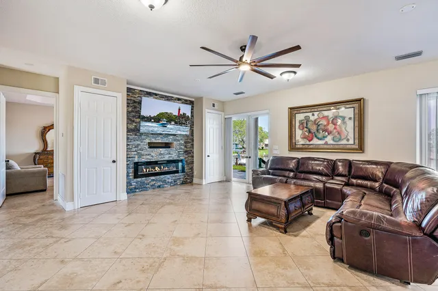 $1,199,000 | 703 Ramie Court, Port St. Lucie, FL 34952