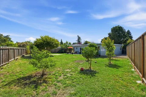 $1,398,000 | 1140 Almanor Avenue, Menlo Park, CA 94025