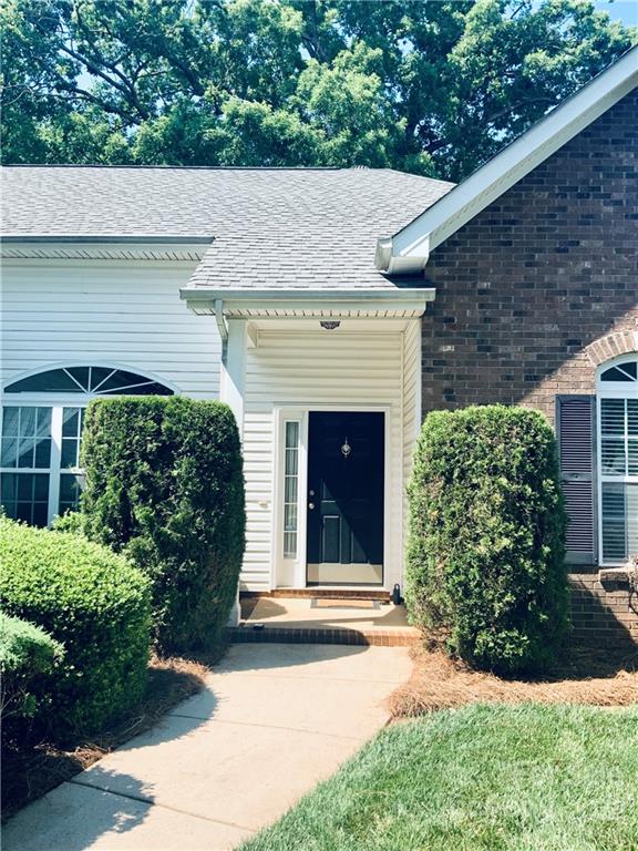 8715 Hambright Road Huntersville, NC 28078 - Photo 4 of 40 Gallery Image 4