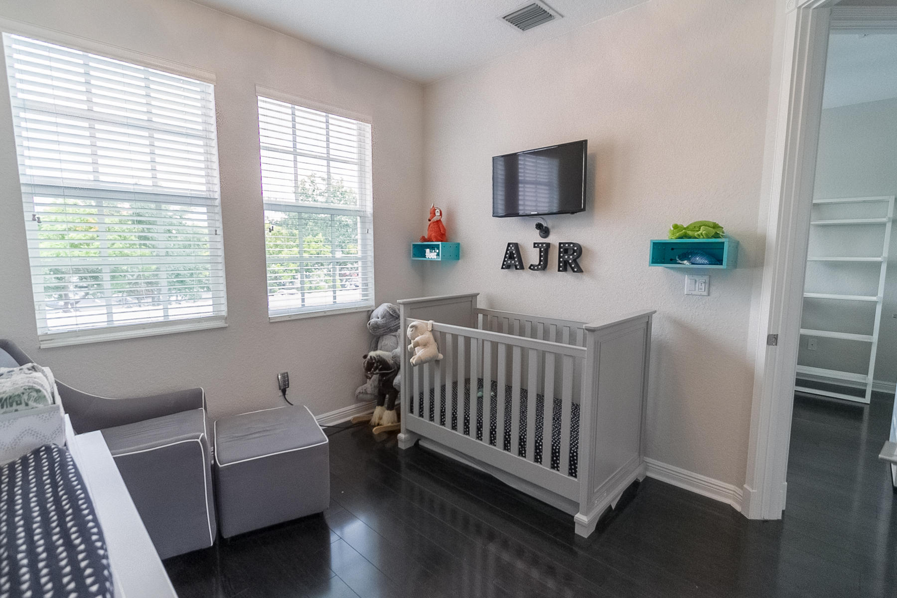 8280 Northwest 9th Avenue Boca Raton, FL 33487 - Photo 12 of 25 Pan-13