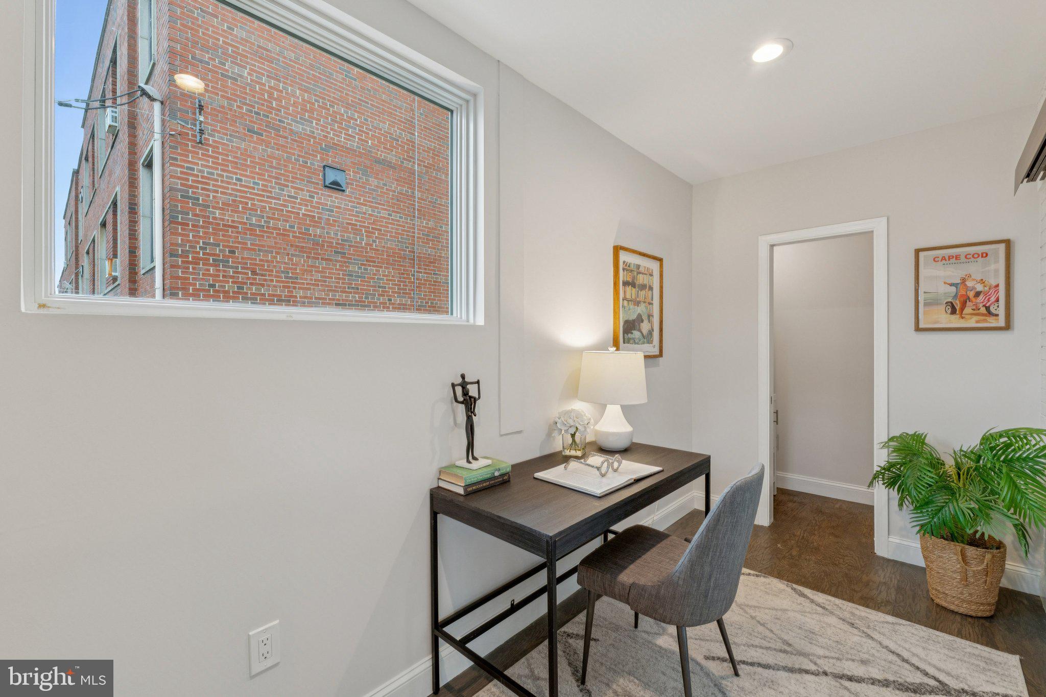 5629 8th Street Northwest Washington, DC 20011 - Photo 9 of 27 Den