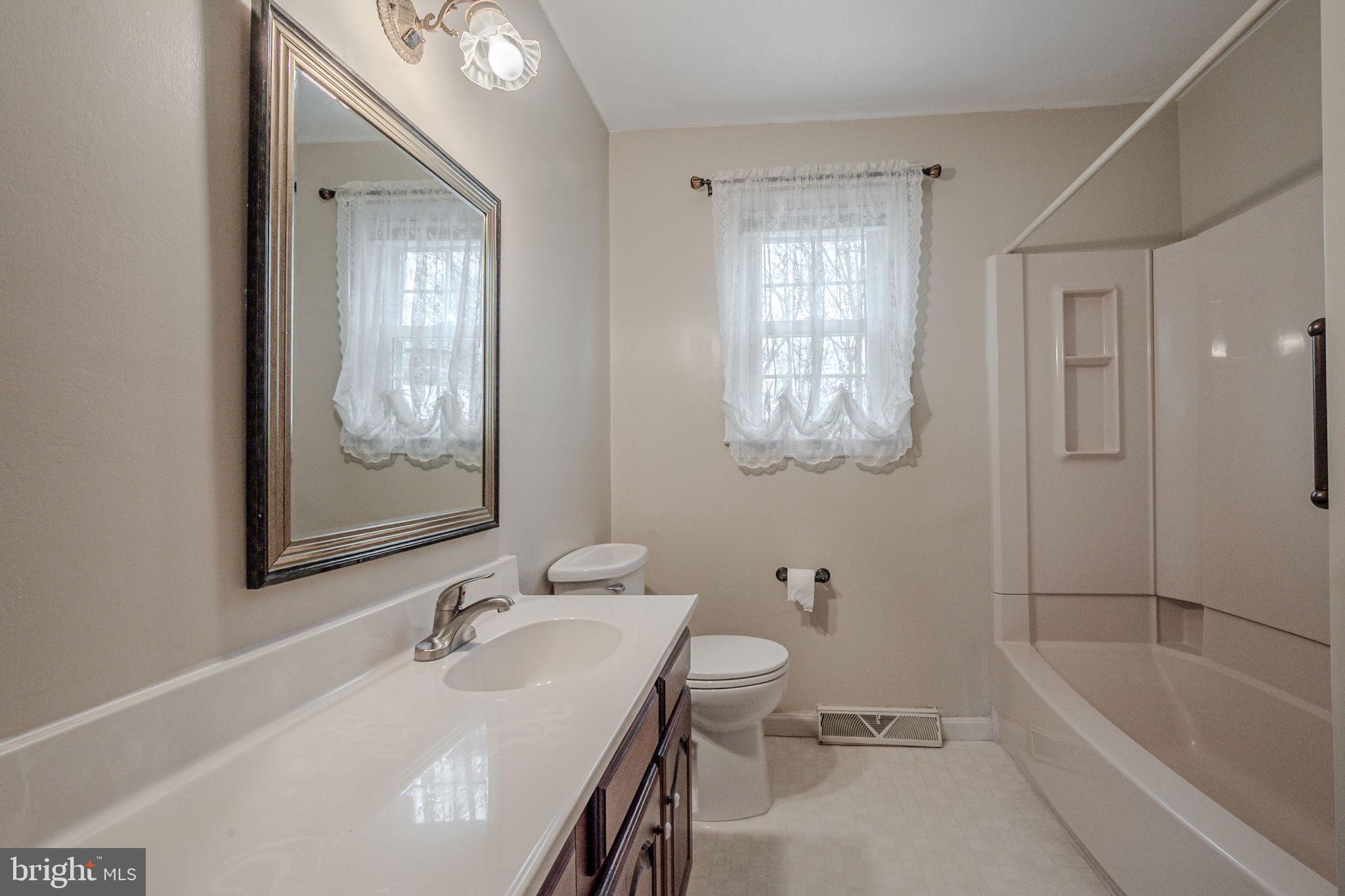 107 Anita Drive Newark, DE 19713 - Photo 19 of 36